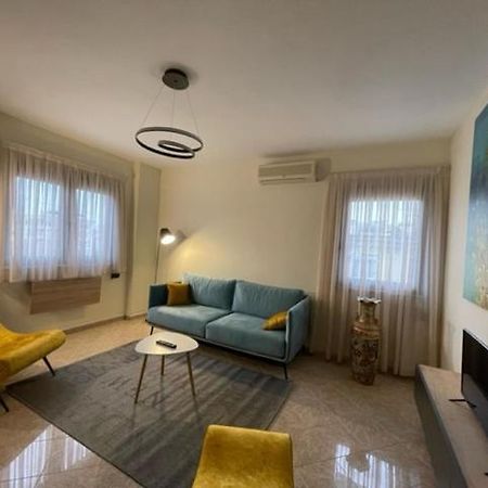 Evendum Central Apartment 1 Tirana Extérieur photo